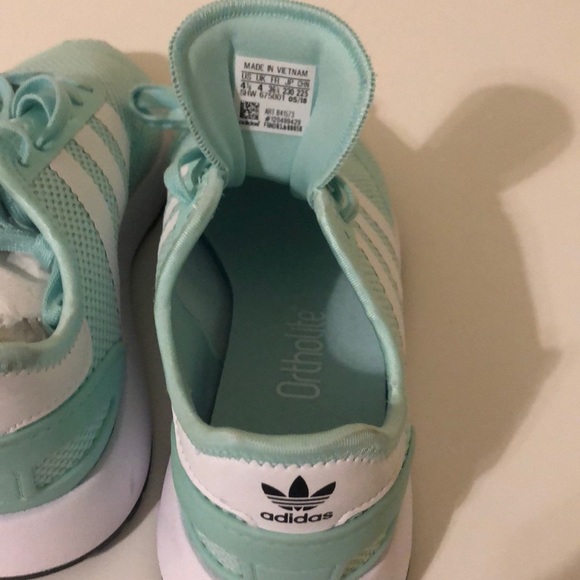 Size 6 Women’s Adidas Originals N-5923 in Seafoam - Picture 4 of 5